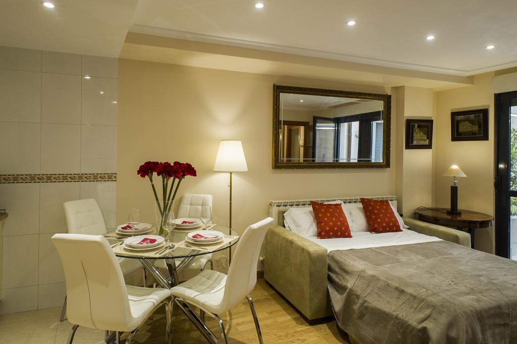 Rent Apartments Salamanca Cervantes 47 Esterno foto